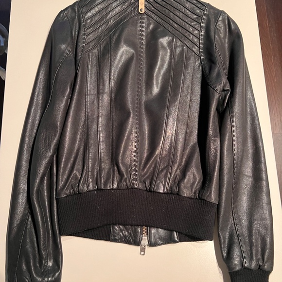 Aritzia Package Black leather Moto Jacket - Size XS - Picture 3 of 4
